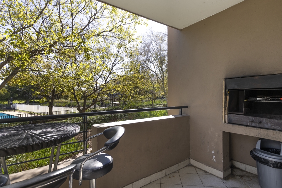 3 Bedroom Property for Sale in Somerset West Mall Triangle Western Cape